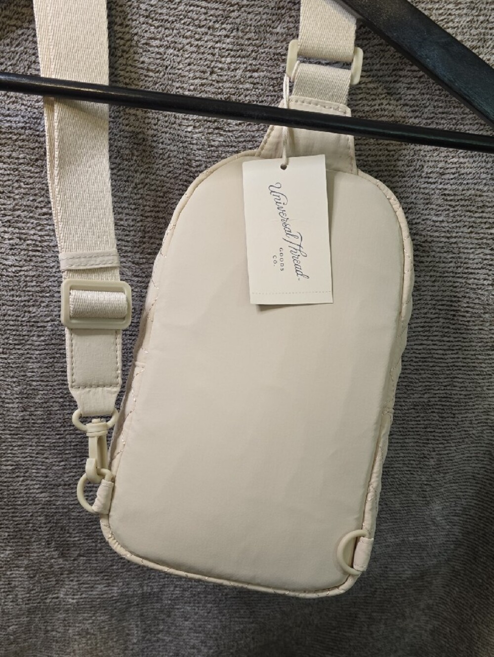 Universal Thread Quilted Cream Crossbody Sling Bag - Picture 7 of 7